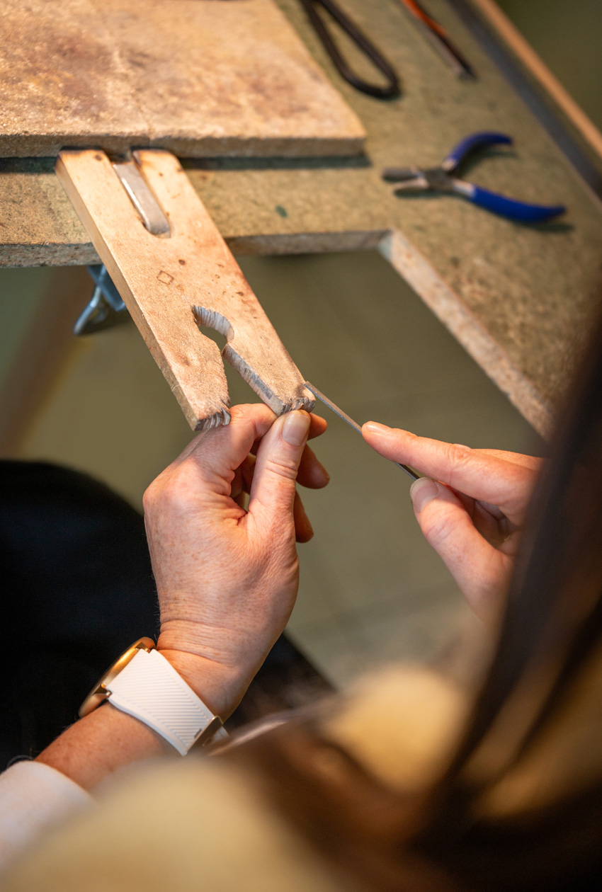 Cathy - Madame Bijou